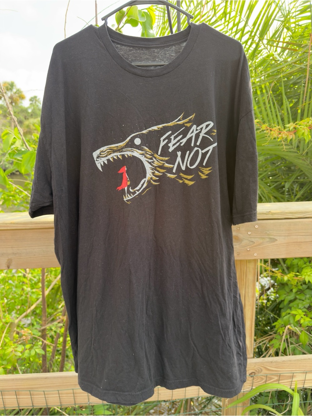 Women's Black 'Fear Not' Graphic Short-Sleeve Tee